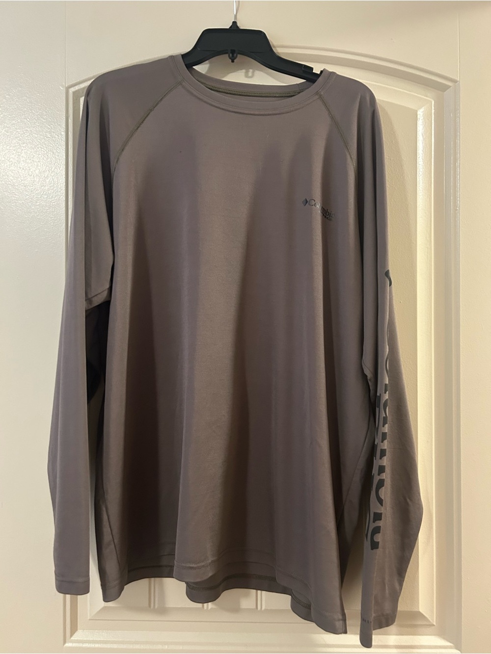 Columbia Men’s Long-Sleeve Performance Tee - Mocha Brown